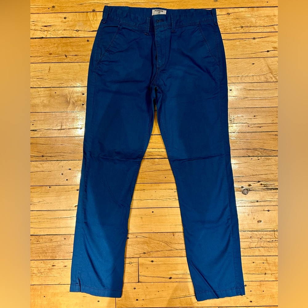 Express Men's Blue Slim Fit Flat Front Chino Pants Size 32x32